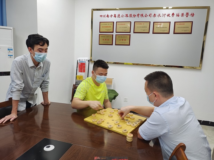 9.15疫情下的坚守——南方公司叙永管理处用行动践行“抗疫”担当4 (1).jpg