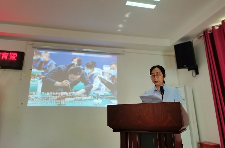 5.24南方公司叙永管理处党支部开展学习贯彻习近平新时代中国特色社会主义思想主题教育暨“汲取榜样力量 砥砺奋进前行”主题党日活动4.jpg