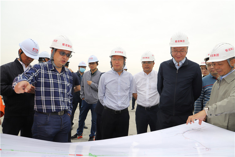 no244-省交通运输厅总工王茂奎一行到成南扩容项目调研督导工作.jpg