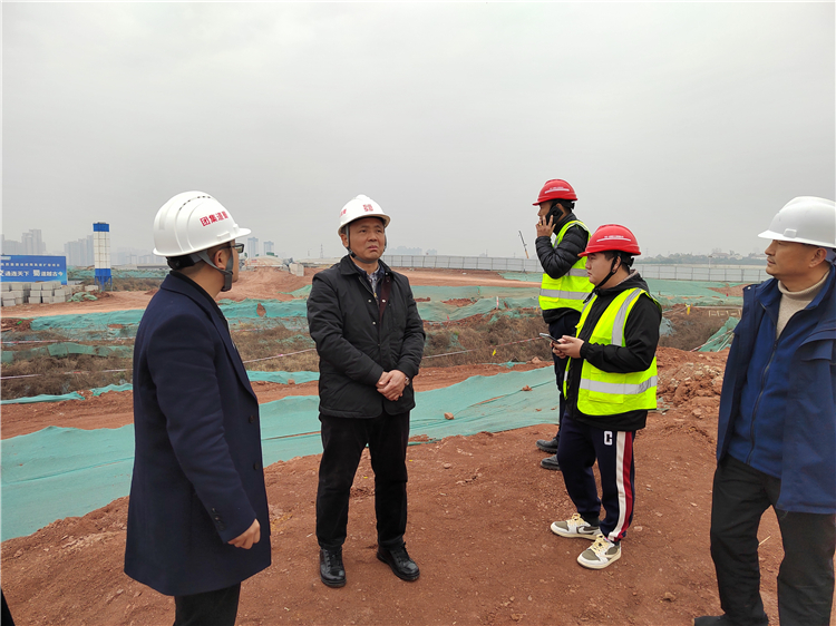 no91-成南公司党委副书记、总经理万忠金检查督导成南扩容施工入城段安全生产工作.jpg