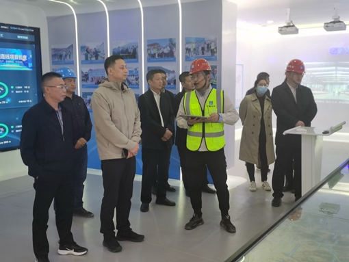 孙总调研1.jpg