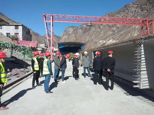 九绵高速九寨沟段LJ1标合同段春节后实现率先复工-2.jpg