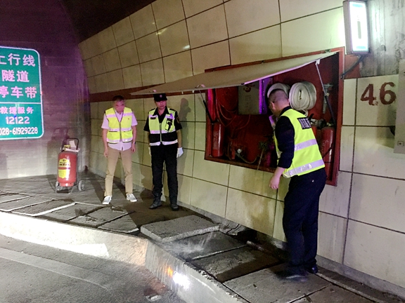 20200922川西公司开展 “中秋、国庆”节前安全检查 (3)_副本.jpg