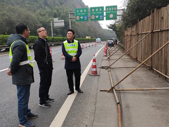 2-20112G000343S (1).jpg