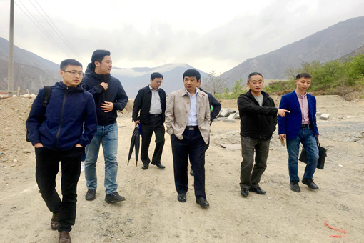 2019.04.09-2019.04.12川高公司副总经理周凤岗一行实地考察九寨沟县项目情况及绵九高速王朗服务区、1白马管理处和平武管理中心等地_副本.png