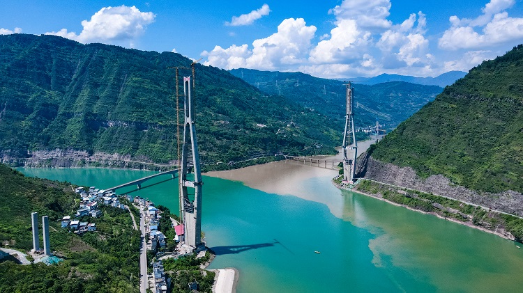 双桥近全景 - 副本.jpg